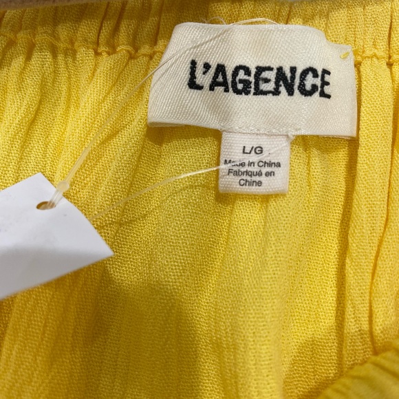 L ‘AGENCE Saks fifth Callan off shoulder top - Picture 3 of 4